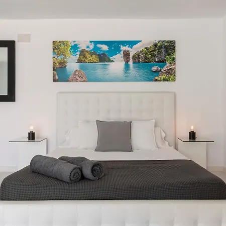 Nivaria Villa *
